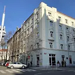 Parkside Studio In Vinohrady